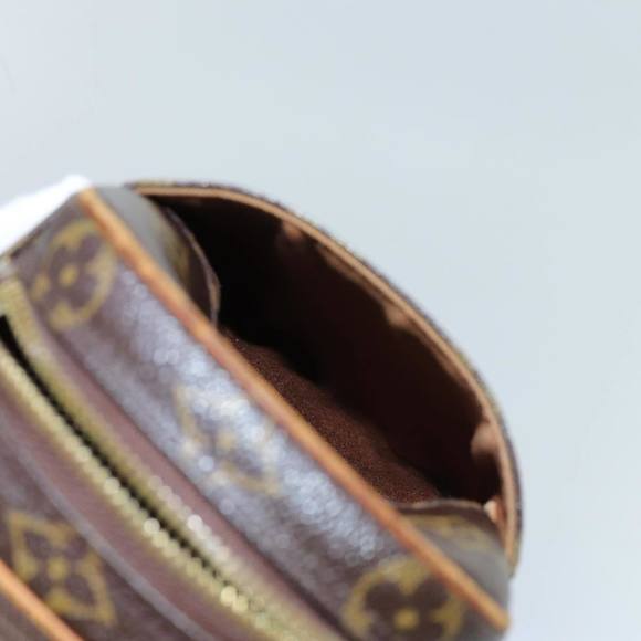 LOUIS VUITTON Monogram Pochette Gange Shoulder Bag M51870 LV Auth 72329 - Picture 16 of 16